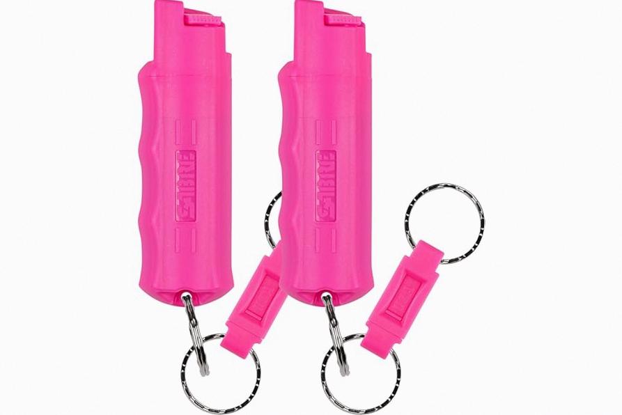 POM Pepper Spray Pocket Clip, Quick Flip Top Safety, Maximum Strength OC Formula with UV Marking Dye, Safe Compact and Tactical Design for Everyday Carry, 25 Bursts, 10 ft Range, 0.5 fl oz product image