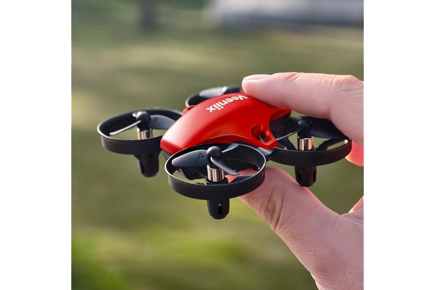 Veeniix V995 Red Mini Drone for Kids and Beginners,Indoor RC Quadcopter Plane with 3D Flips, 360° Rotation, Circle Fly, Auto Hover, Headless Mode, 21Mins 3 Batteries, Gift for Boys and Girls product image